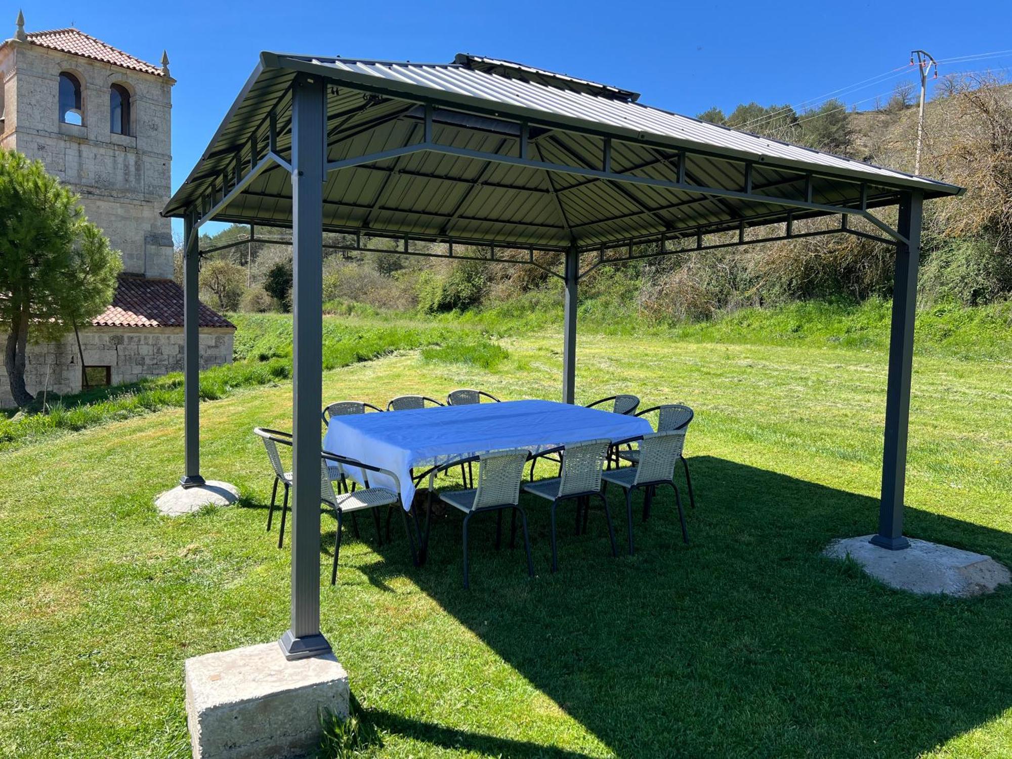 El Pecu Casa Rural Starfamiliar Bustillo Del Paramo Exterior foto